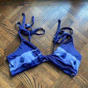 Dippin daisys zuma top